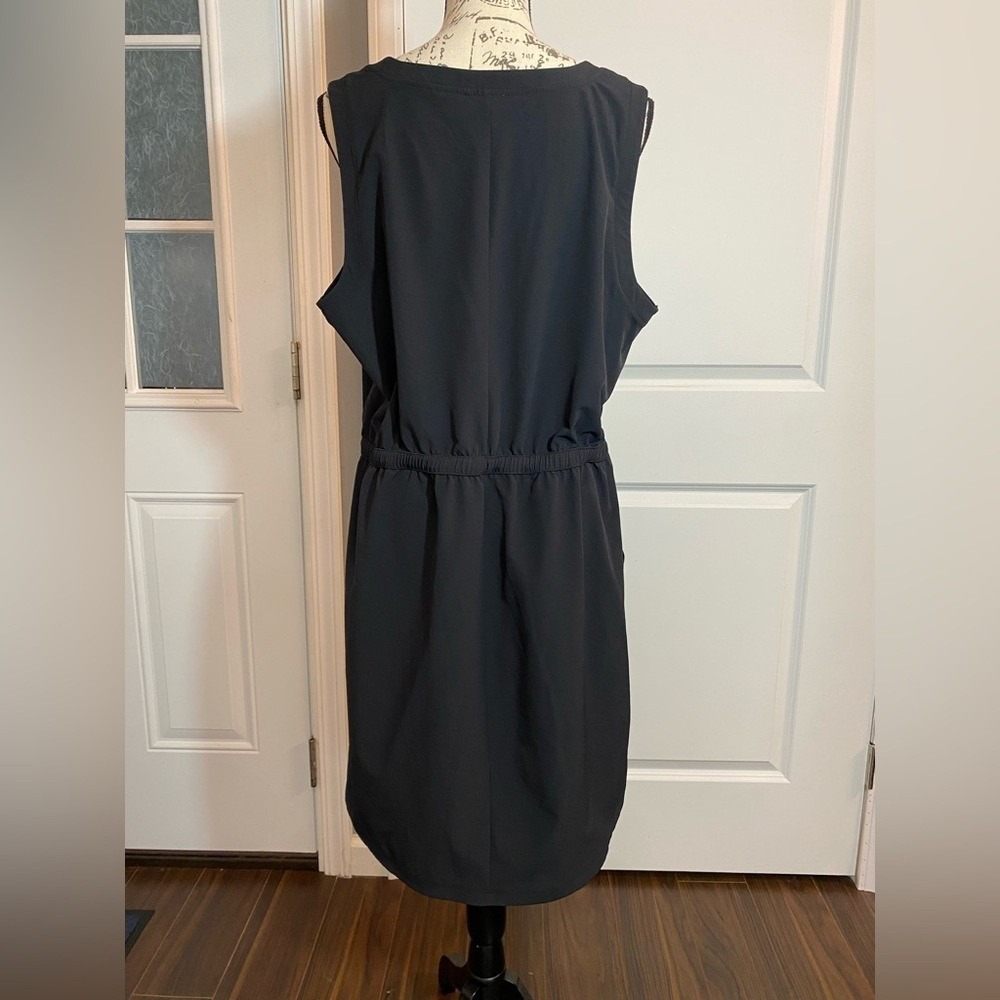 T by Talbots Black Sleeveless Blouson Petite Knee Length Dress XL - Picture 5 of 7